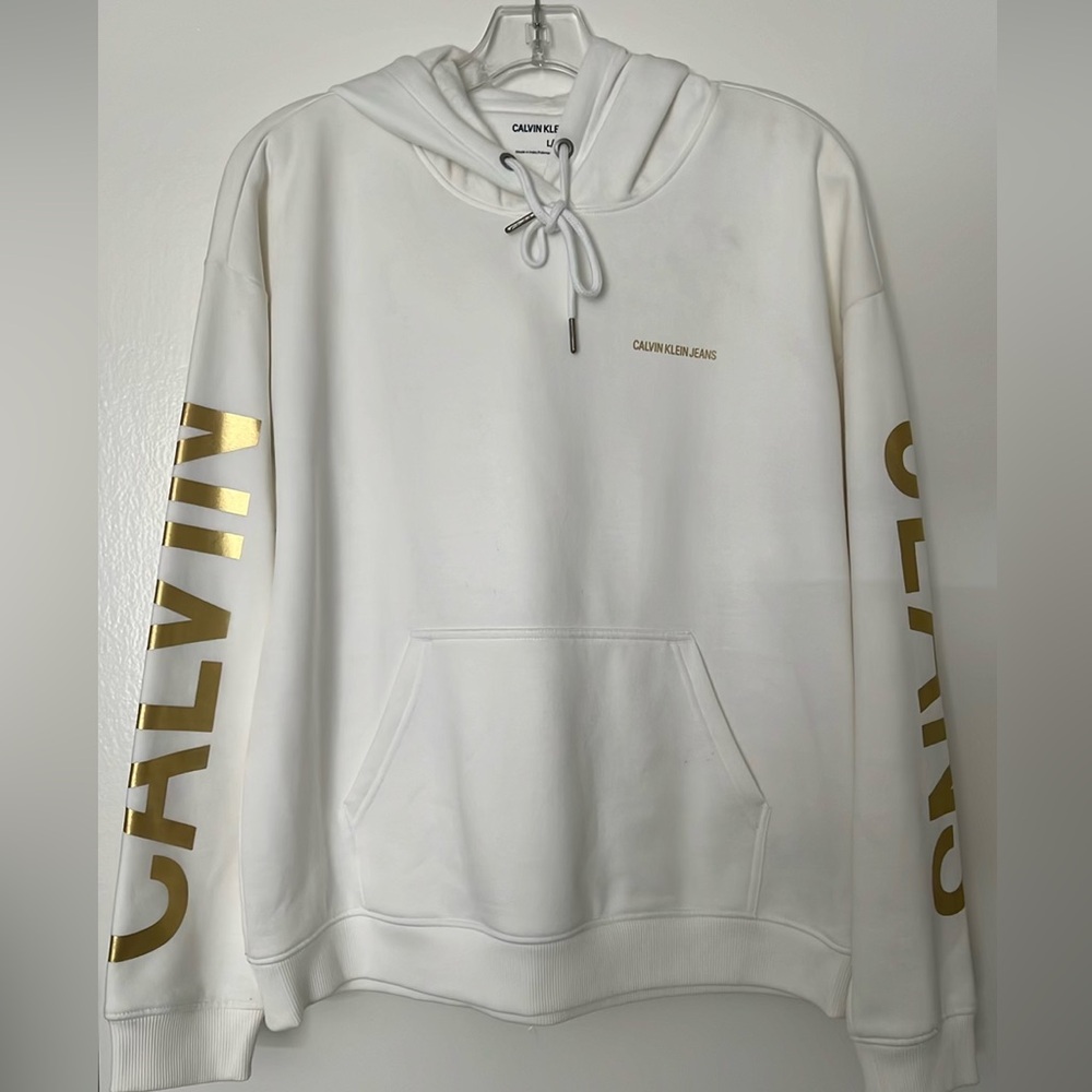 NWOT Calvin Klein Sweatshirt